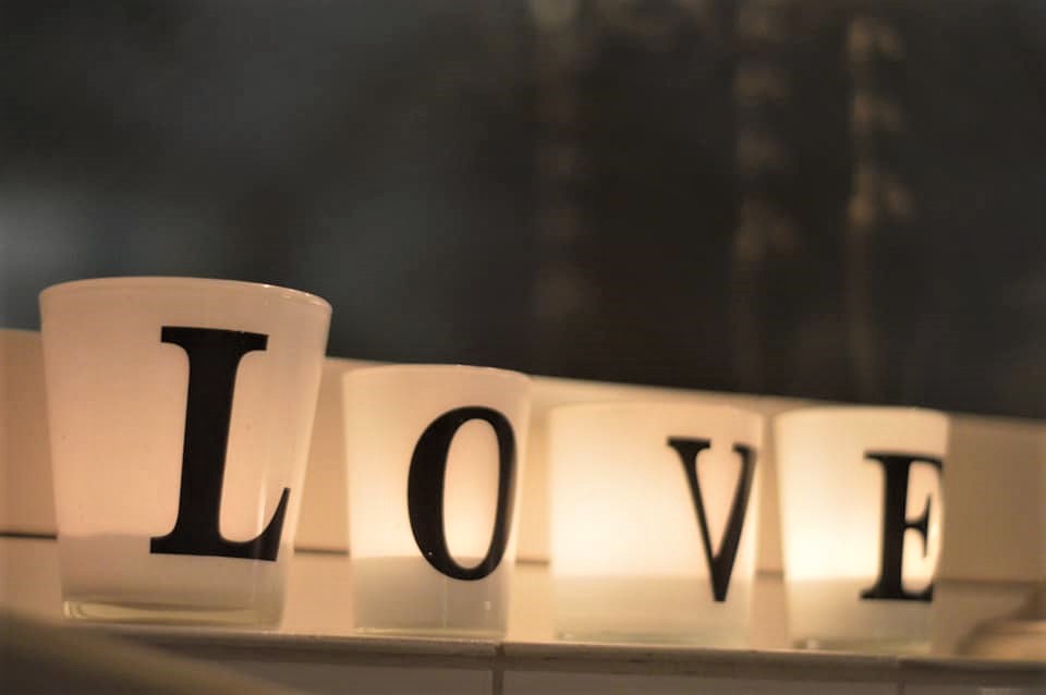 Kuinka parannetaan rakkaudettomuus itsessä?