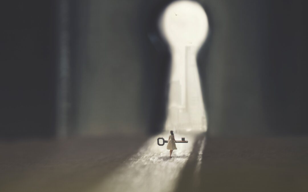 Näkyvänä, tässä