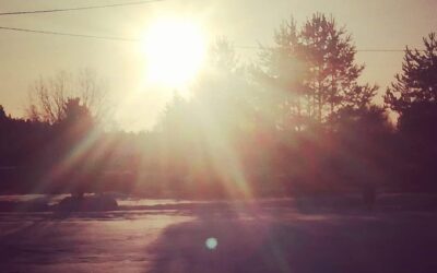 Riippuvuudet – oppaana tunteisiimme.