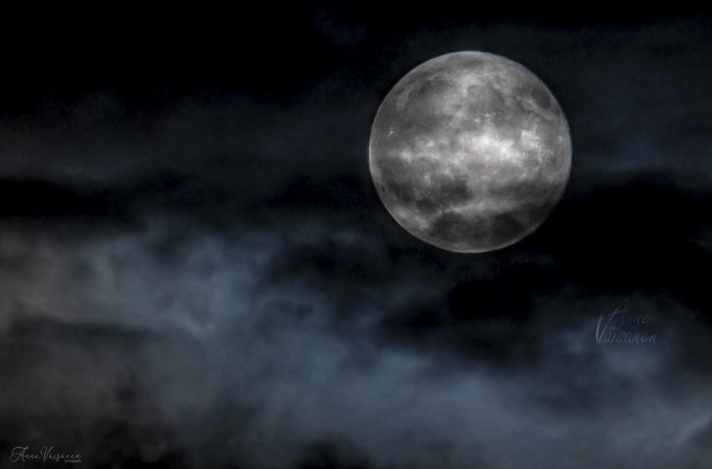 Univaivaisen vaikerrus